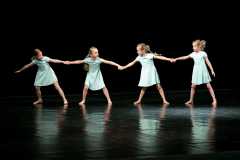 Přehlídka scénického tance Příbram 2019 - Tanlalé s choreografií Pružinky