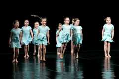 Přehlídka scénického tance Příbram 2019 - Tanlalé s choreografií Pružinky