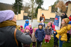 Rezekvítek a Sedmihlásek: Vynášení Morany