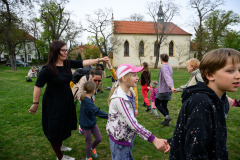 Den tance a nedivadla